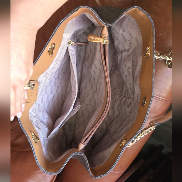 Michael Kors Brown Tote Bag, - Picture 17 of 17